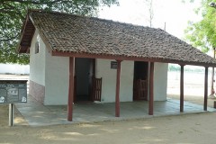Vinoba Kutir – Meera Kutir